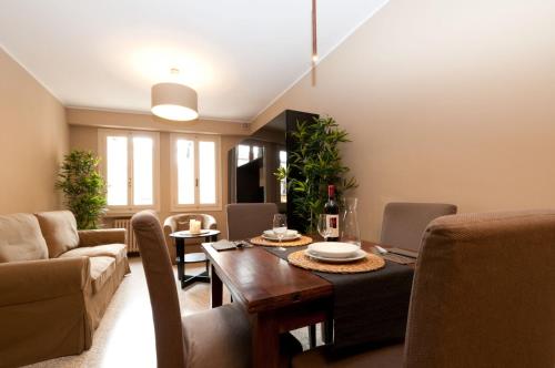 Centrale Venice Apartments - image 4