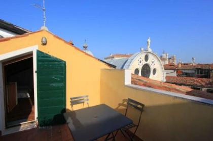 City Apartments Rialto - image 11