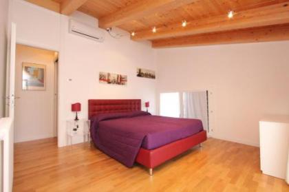 City Apartments Cannaregio - image 13