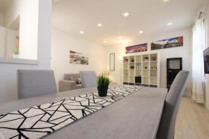 City Apartments Biennale - image 6