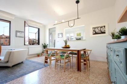City Apartments Salute-Accademia - image 3