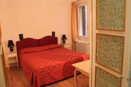 Sant'Angelo - Fenice Apartments in Venice - image 15
