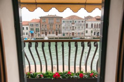 MURANO Suites BOUTIQUE Apartments - image 2