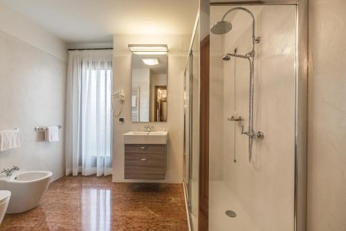 Ca' Del Monastero 3 Collection Apartment for 4 Guests with Lift - image 4