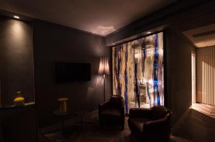 Liassidi Wellness Suites - image 17