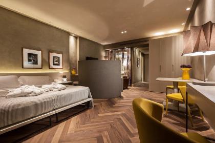 Liassidi Wellness Suites - image 20