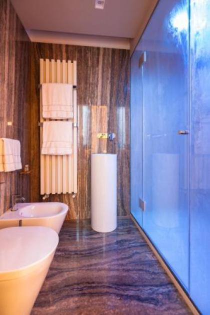 Liassidi Wellness Suites - image 5