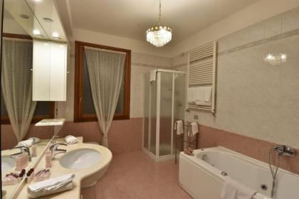 Ca' del Cinema B&B - image 20