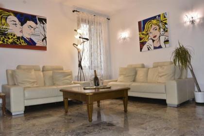Ca' del Cinema B&B - image 8