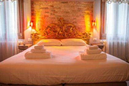 Rosso Charm B&B - image 2