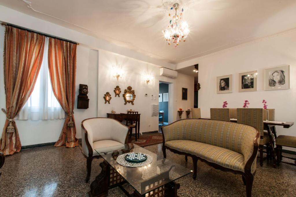 Ve-nice Suite Misericordia C2607B - main image