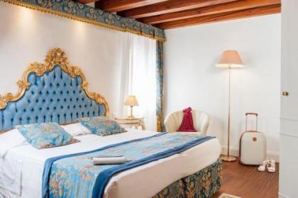 Al Duca di Venezia Apartments - image 10