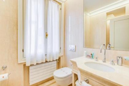 Al Duca di Venezia Apartments - image 18