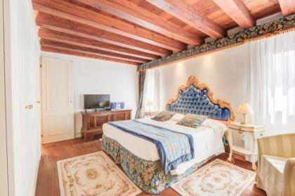 Al Duca di Venezia Apartments - image 4