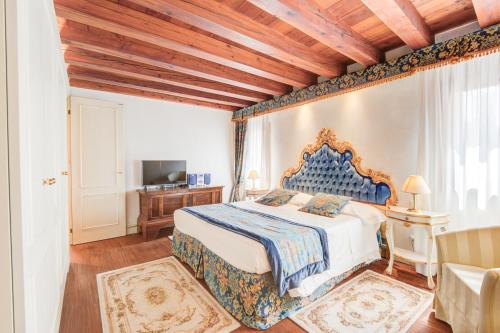 Al Duca di Venezia Apartments - image 4