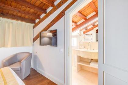 Al Duca di Venezia Apartments - image 8