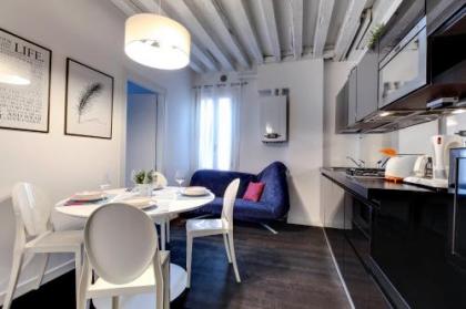Biennale superior suite - image 11