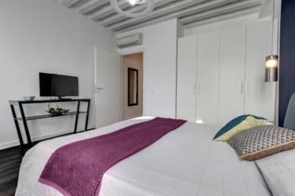 Biennale superior suite - image 13