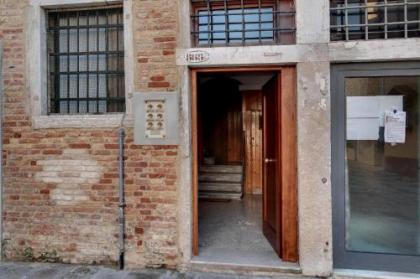 Biennale superior suite - image 16