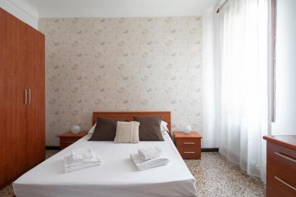San Polo Canal View Apartments by Wonderful Italy - image 11