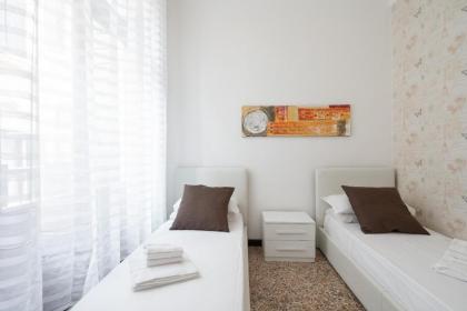 San Polo Canal View Apartments by Wonderful Italy - image 16