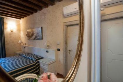 Venice Resorts Guest House - image 12
