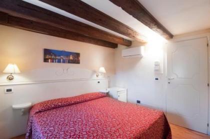 Venice Resorts Guest House - image 3