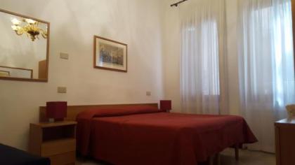 rialto1082 - image 1