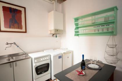 San Polo Home - image 10