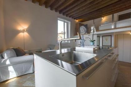 Zattere Design Loft R&R - image 4