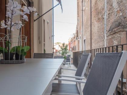 Luxury Apartment On Grand Canal by Wonderful Italy - image 3