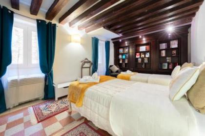 Ca' del Carro Family Apartment - image 17