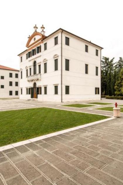 Centro Cardinal Urbani - image 1