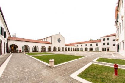 Centro Cardinal Urbani - image 18
