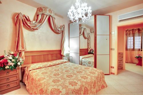 Antico Fiore Apartments - main image