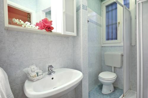 Antico Fiore Apartments - image 3