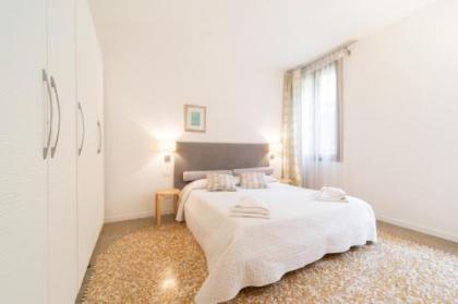 San MArtino Apartment - image 4