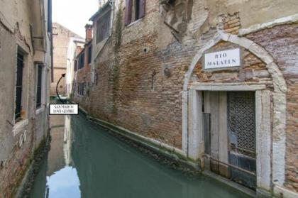 Love Gentile - image 16