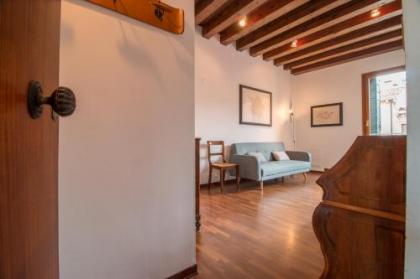 Venezia Spirito Santo Canal View - image 11