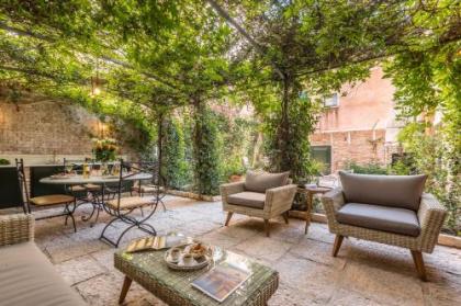 Luxury Garden House La Baruffa- Dimora Italia Collection - - image 14