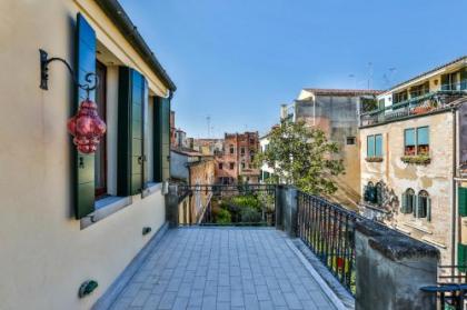 Ca' Dell'Abate Terrace - image 11