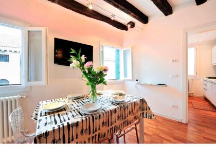 Vivaldi room   Biennale
