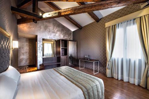 Palazzo San Lorenzo - image 3