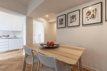 La Bricola Terrace Apartment - image 4