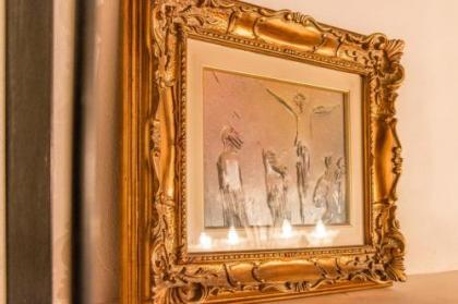 Fenice Backstage over Canal - image 16