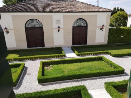 Barchessa Villa Volpi con Parco - image 14