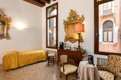 Luxury Venetian Rooms - image 19