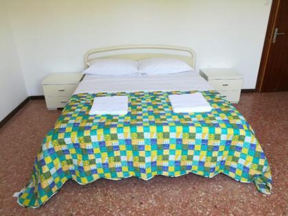 Venice Garden House - image 17