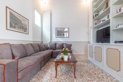 Ca' Romantica Terrace - image 10