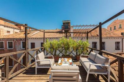 Ca' Romantica Terrace - image 3